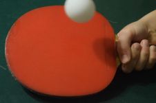 名显《枫桥夜泊》，天宝年间中式「乒乓球运动员」