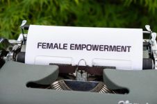 妇女权益，不容侵犯「电力词语」