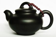 紫砂壶泡茶，浅抿细心品「《西厢》二句连」